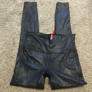 NWOT SPANX Faux Leather Leggings Medium M Black Pants